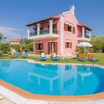 Emilia Willa Sidari (Corfu)