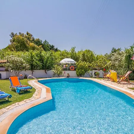Emilia Villa